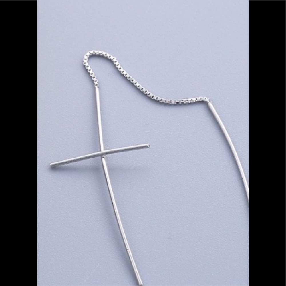 ๐ STERLING SILVER (925) CROSS EARRINGS - Picture 3 of 3